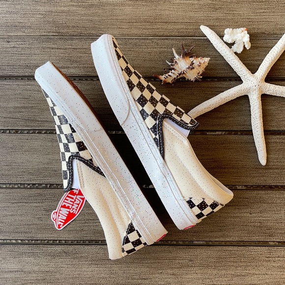 🌴🔆VANS- BLACK GLITTER CHECKERED SLIP ON’S 🔆🌴 - Picture 7 of 10